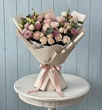 Букет цветов из:  Розы и Лизиантусы в Долматово