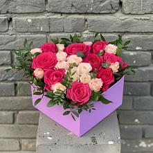 Цветочная композиция из Розы в коробке в Долматово