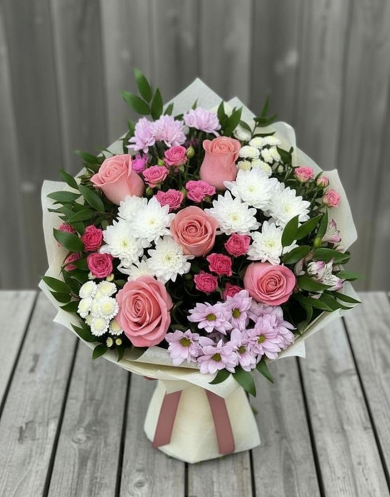 Букет цветов из: Альстромерии, Гвоздики, Розы и Хризантемы в Долматово