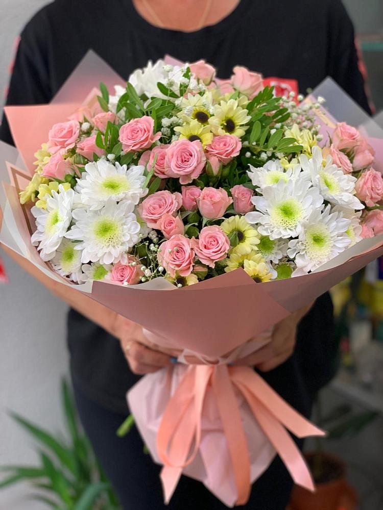 Букет цветов из: Розы и Хризантемы в Долматово