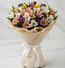 Букет цветов из:  Альстромерии в Долматово