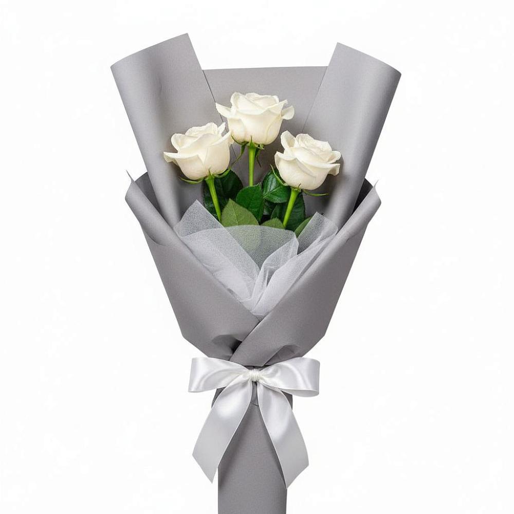 Букет 3 белые розы в Долматово