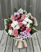 Букет цветов из:  Альстромерии, Гвоздики, Розы и Хризантемы в Долматово
