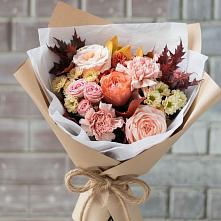 Букет цветов из:  Гвоздики, Хризантемы и Розы в Долматово