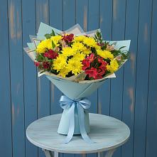 Букет цветов из:  Альстромерии и Хризантемы в Долматово