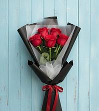 Букет цветов из:  Розы в Долматово