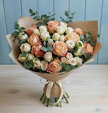 Букет цветов из:  Альстромерии и Розы в Долматово